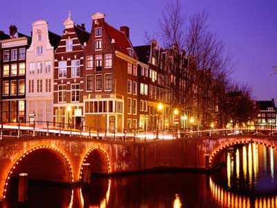 AMSTERDAM, BERLIN Y PRAGA